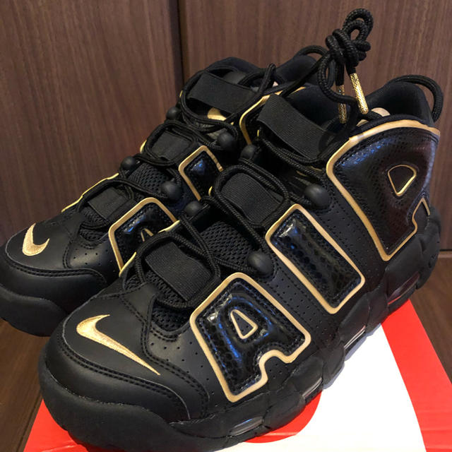 NIKE(ナイキ)の27.0 AIR MORE UPTEMPO モアテン パリ フランス メンズの靴/シューズ(スニーカー)の商品写真