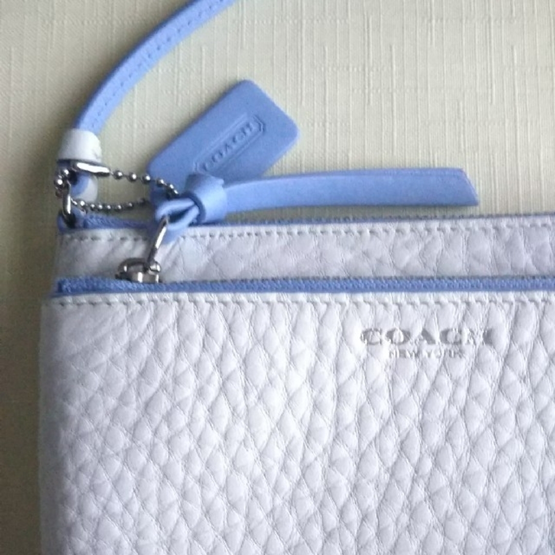 COACH(コーチ)のコーチ COACH リストレットポーチ ダブルジップ ☆新品未使用☆ ホワイト レディースのファッション小物(ポーチ)の商品写真