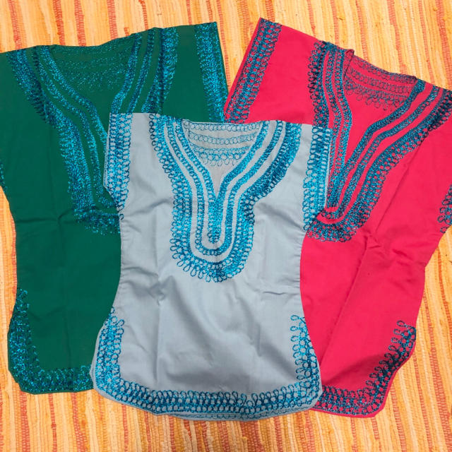 mabe in Morocco 刺繍チュニック 子供用 キッズ/ベビー/マタニティのキッズ服女の子用(90cm~)(ワンピース)の商品写真