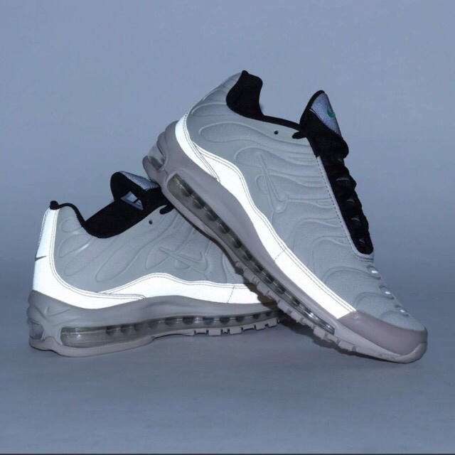 NIKE(ナイキ)のNIKE AIR MAX 97 PLUS 星野源さん 着用モデル 27.5cm メンズの靴/シューズ(スニーカー)の商品写真