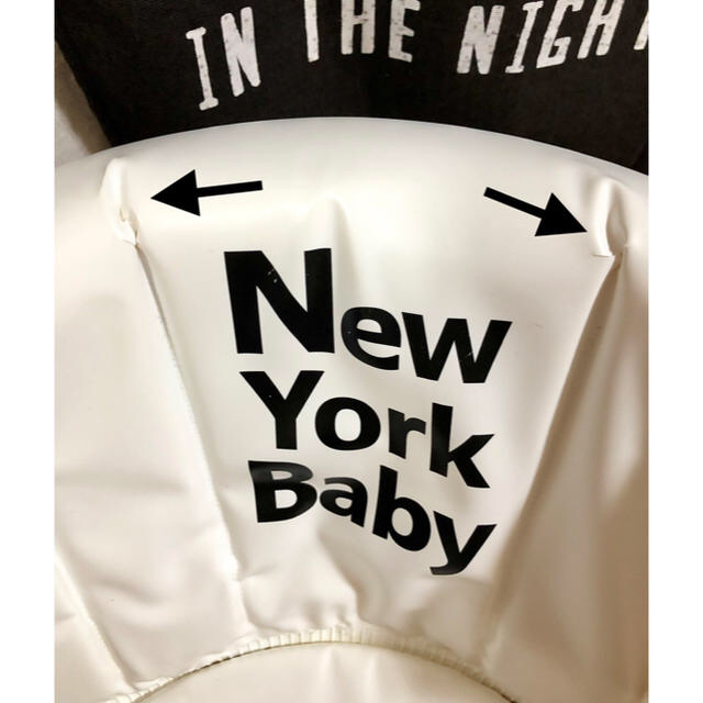 カトージ モノクロ 歩行器 New York Baby キッズ/ベビー/マタニティの外出/移動用品(歩行器)の商品写真