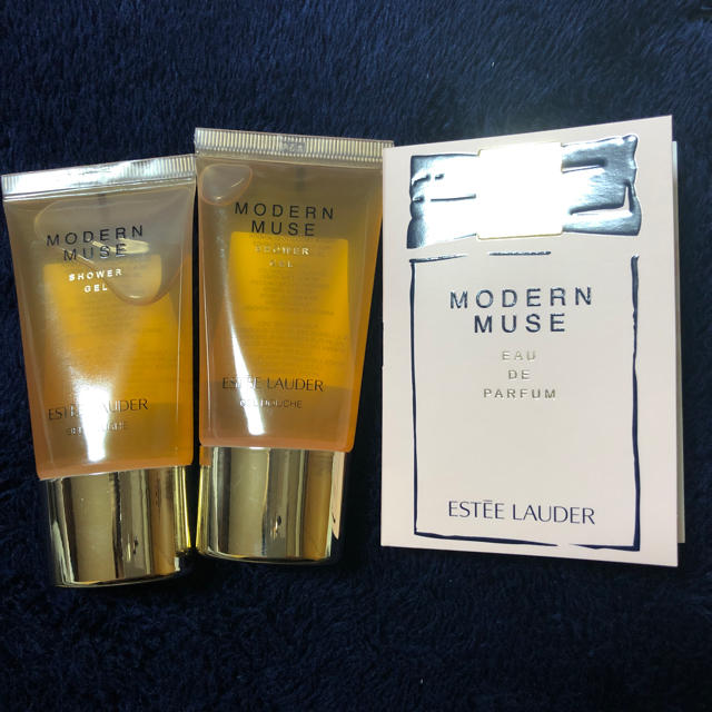 Estee Lauder(エスティローダー)のエスティローダー  モダンミューズ シャワージェル コスメ/美容の香水(香水(女性用))の商品写真