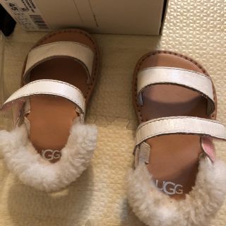 アグ(UGG)のアグ  サンダル  ベビー  12～13.5cm(サンダル)