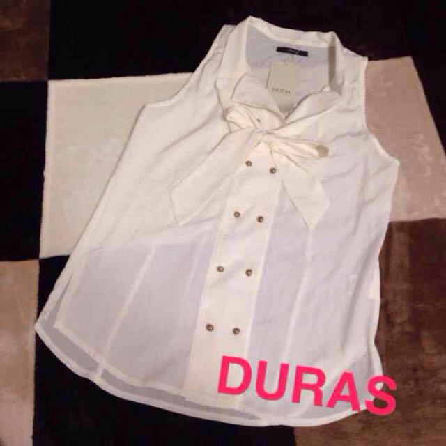 DURAS(デュラス)のDURAS♡ 新品未使用タグ付き レディースのトップス(シャツ/ブラウス(半袖/袖なし))の商品写真