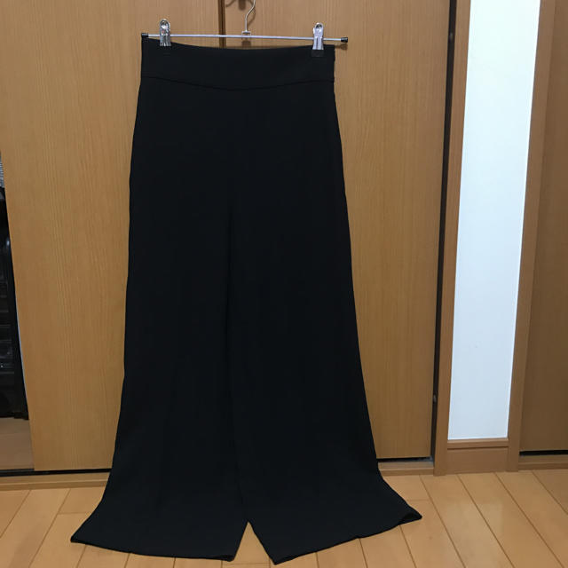 ZARA(ザラ)のzara パンツ レディースのパンツ(その他)の商品写真