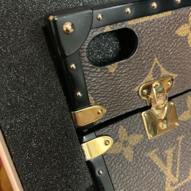 LOUIS VUITTON(ルイヴィトン)のiPhone7 ルイヴィトン スマホ/家電/カメラのスマホアクセサリー(iPhoneケース)の商品写真