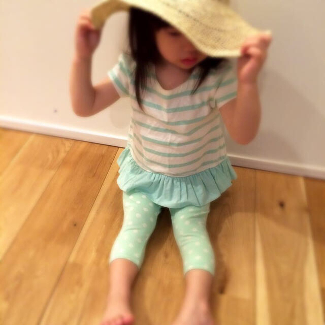 babyGAP(ベビーギャップ)のbabyGAP☆ボーダーチュニック キッズ/ベビー/マタニティのキッズ服女の子用(90cm~)(その他)の商品写真