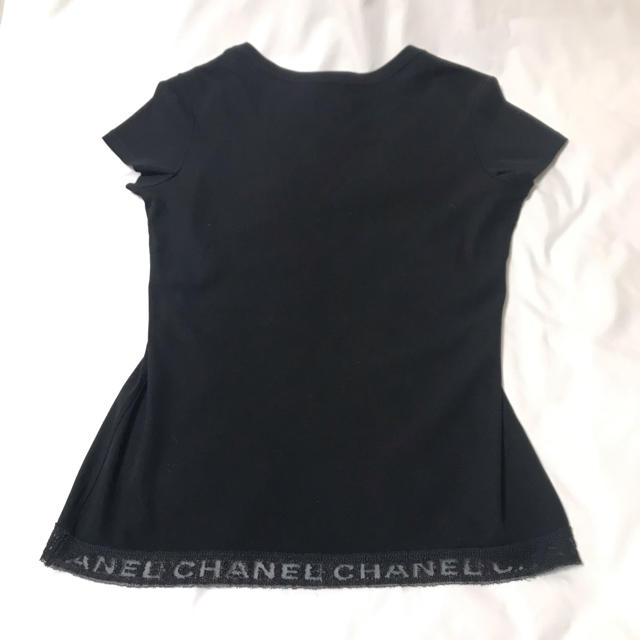 CHANEL(シャネル)のほぼ新品★CHANEL レア物！ ロゴレース Tシャツ カットソー シャネル レディースのトップス(カットソー(半袖/袖なし))の商品写真