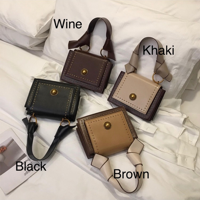 dholic(ディーホリック)のknot hands mini bag レディースのバッグ(ショルダーバッグ)の商品写真