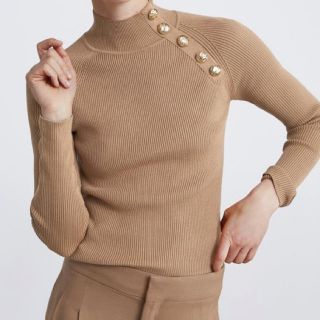 ザラ(ZARA)のZARA/2018aw/ボタン付きリブ編みニット(ニット/セーター)