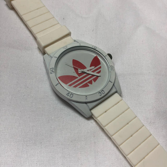 adidas(アディダス)のアディダス 腕時計  ラバー メンズの時計(腕時計(アナログ))の商品写真