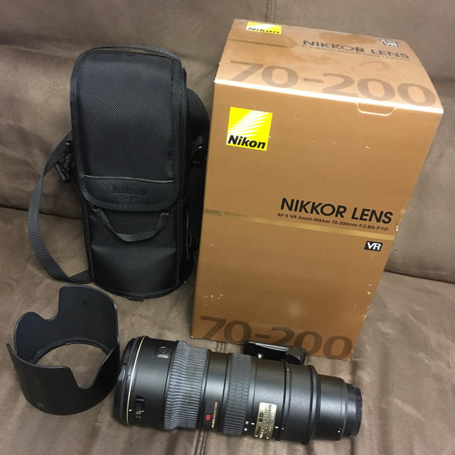 送料込 プロテクター付 Nikon AF-S VR ZOOM NIKKOR 70