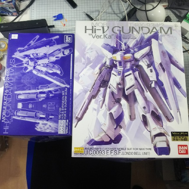 MGハイニューガンダムver.ka(プレミアムデカール同梱版)&HWSパーツ MGハイニューガンダムver.ka(プレミアムデカール同梱版)&HWSパーツ