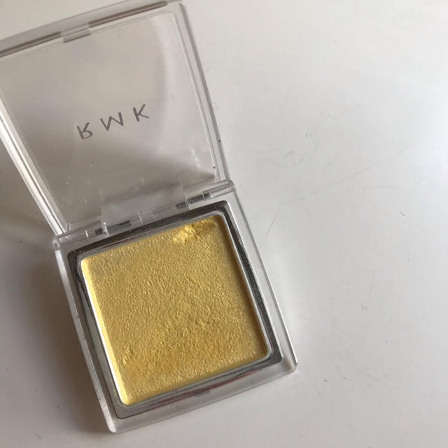 RMK(アールエムケー)の専用ページです。 コスメ/美容のベースメイク/化粧品(アイシャドウ)の商品写真