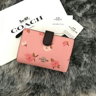 コーチ(COACH)の新品☆COACH(コーチ)ピンク 花柄  フローラル 折り財布(財布)