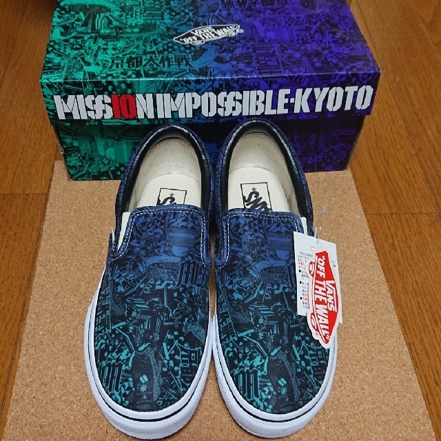 VANS - 京都大作戦 2017 VANSスリッポン(US 6H)の通販 by 😃｜ヴァンズ ...