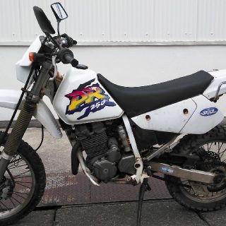 スズキ(スズキ)のスズキSJ-45A  DR250R(車体)