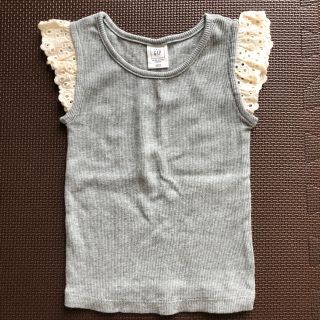 ベビーギャップ(babyGAP)の【未使用】ベビーギャップ フリル袖トップス 90cn(Tシャツ/カットソー)