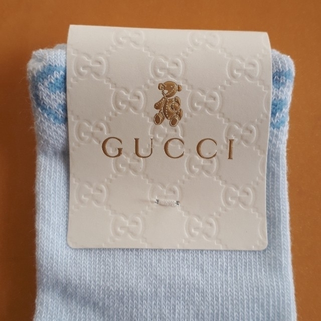 Gucci(グッチ)の子供　ソックス　新品　 キッズ/ベビー/マタニティのこども用ファッション小物(靴下/タイツ)の商品写真