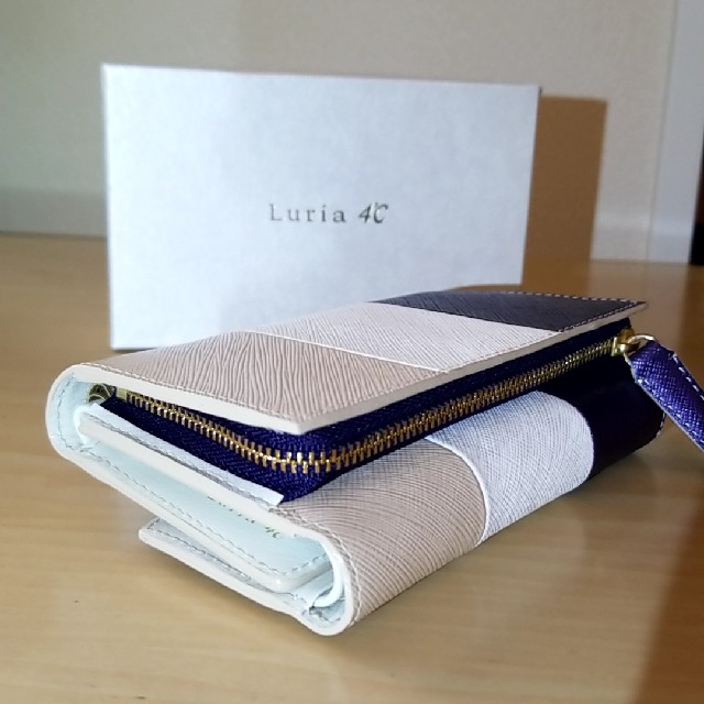 4℃(ヨンドシー)のLuria 4℃ 折財布 レディースのファッション小物(財布)の商品写真