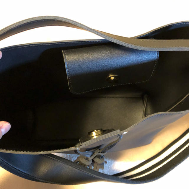ショルダーバッグ ブラック レディースのバッグ(ショルダーバッグ)の商品写真