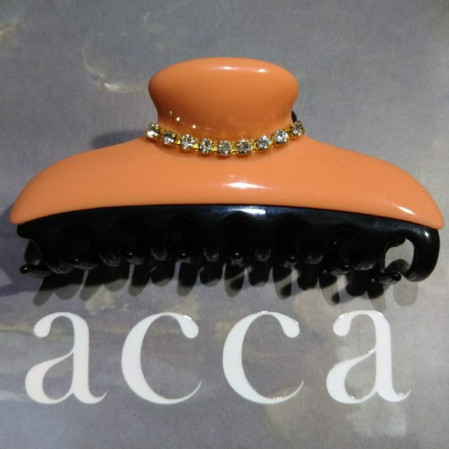 acca(アッカ)のacca クリップ 中 レディースのヘアアクセサリー(バレッタ/ヘアクリップ)の商品写真