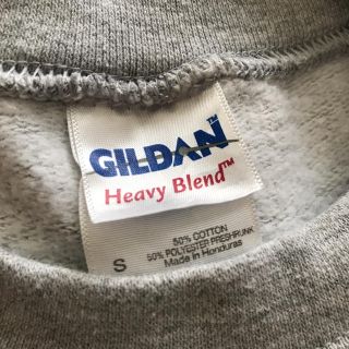 ギルタン(GILDAN)のGILDAN heavy blend スウェット(トレーナー/スウェット)