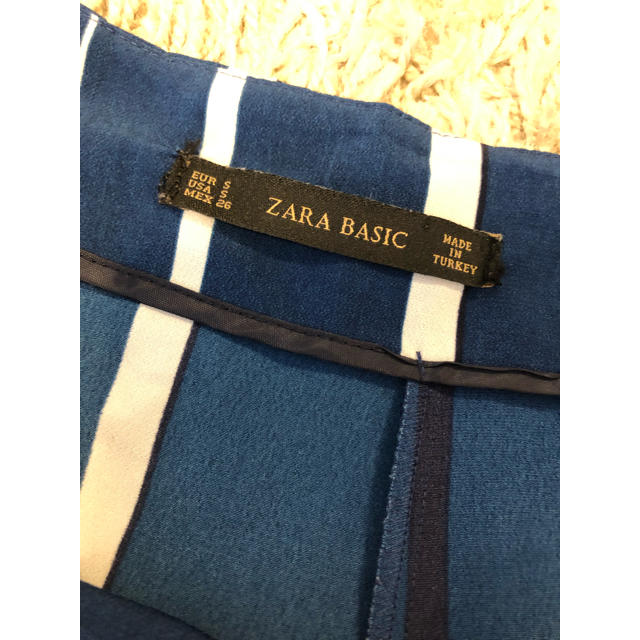 ZARA(ザラ)のZARA レディースのパンツ(バギーパンツ)の商品写真