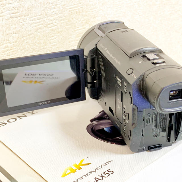 SONY(ソニー)の【早い者勝ちお値引き中】ソニー FDR-AX55 4Kビデオカメラ スマホ/家電/カメラのカメラ(ビデオカメラ)の商品写真