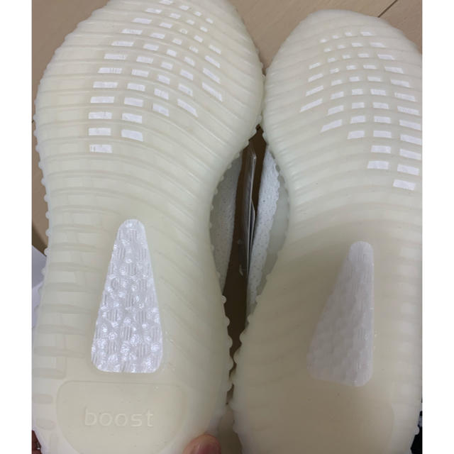 adidas(アディダス)のadidas Yeezy Boost 350 V2 Cream White メンズの靴/シューズ(スニーカー)の商品写真