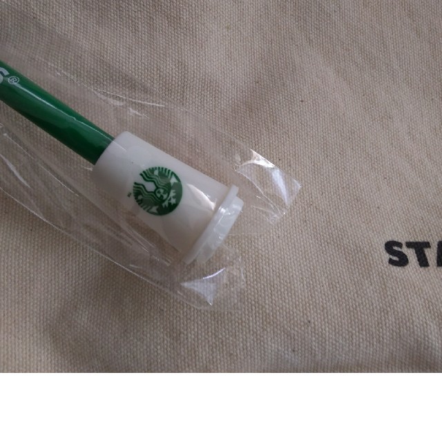 Starbucks Coffee(スターバックスコーヒー)のスターバックス  台湾 非売品 ボールペン 2本セット エンタメ/ホビーのコレクション(ノベルティグッズ)の商品写真