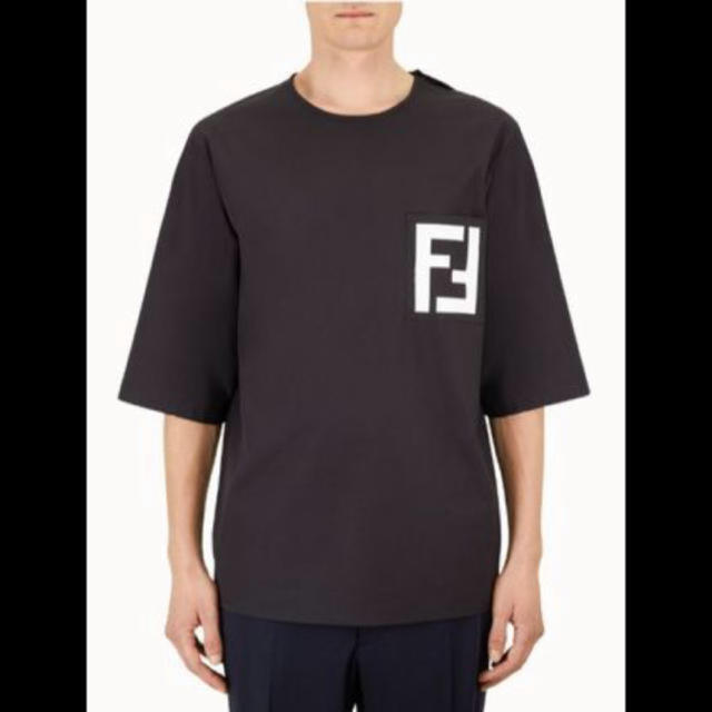 FENDI(フェンディ)の【 FENDI フェンディ 】FFモチーフ ブラックコットンシャツ メンズのトップス(Tシャツ/カットソー(半袖/袖なし))の商品写真