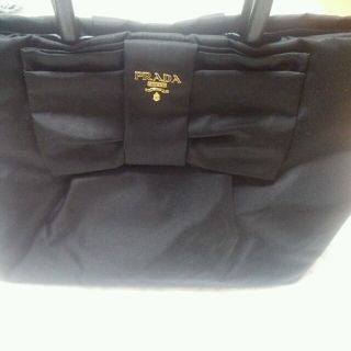 プラダ(PRADA)のPRADA★黒リボンバッグ美品(ハンドバッグ)