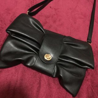 ページボーイ(PAGEBOY)のぺんぎん様専用♡リボンクラッチ(クラッチバッグ)