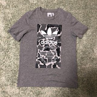 アディダス(adidas)のadidas アディダス Tシャツ(Tシャツ/カットソー(半袖/袖なし))