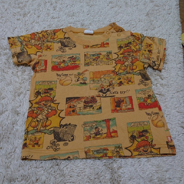 BeBe(ベベ)のBEBE 子供Tシャツ 半袖サイズ90 キッズ/ベビー/マタニティのキッズ服男の子用(90cm~)(Tシャツ/カットソー)の商品写真