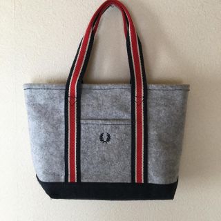 フレッドペリー(FRED PERRY)のフレッドペリー トートバッグ グレー(トートバッグ)