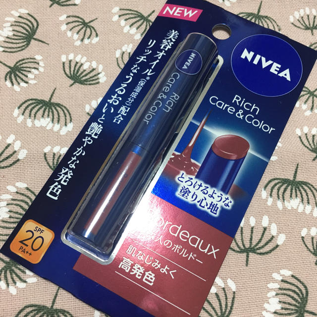 ニベア(ニベア)のNIVEA リッチケア&カラーリップ  コスメ/美容のスキンケア/基礎化粧品(リップケア/リップクリーム)の商品写真