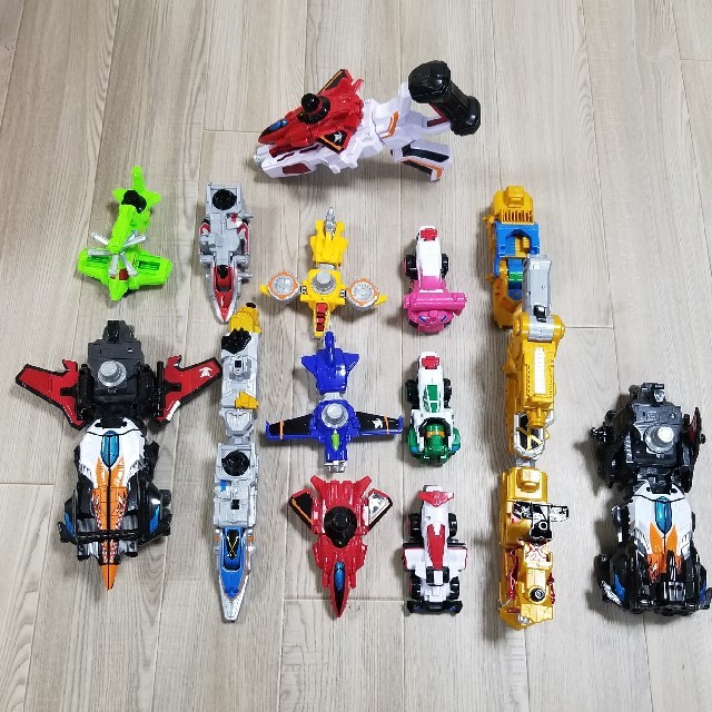 BANDAI - ルパンレンジャーVSパトレンジャー おもちゃ まとめ売りの