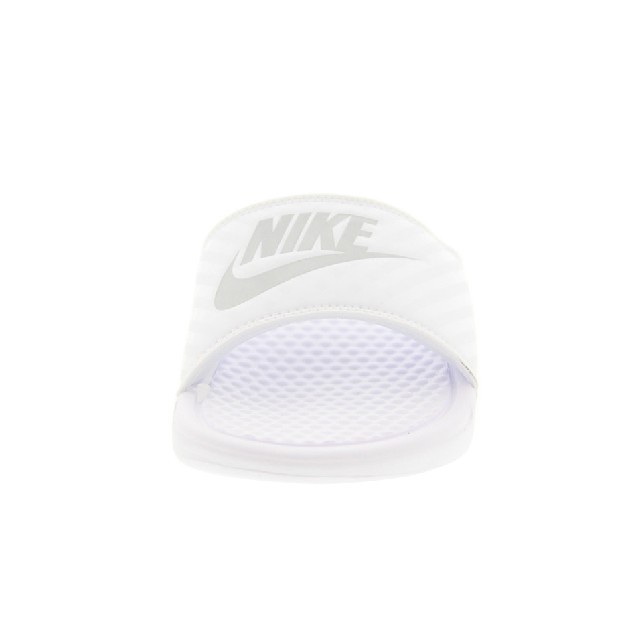 NIKE(ナイキ)の【新品】NIKE BENASSI JDI 23.0cm WHITE SILVER レディースの靴/シューズ(サンダル)の商品写真