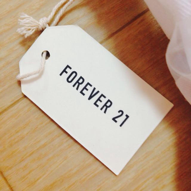 FOREVER 21(フォーエバートゥエンティーワン)のforever21＊ワンピース レディースのワンピース(ひざ丈ワンピース)の商品写真