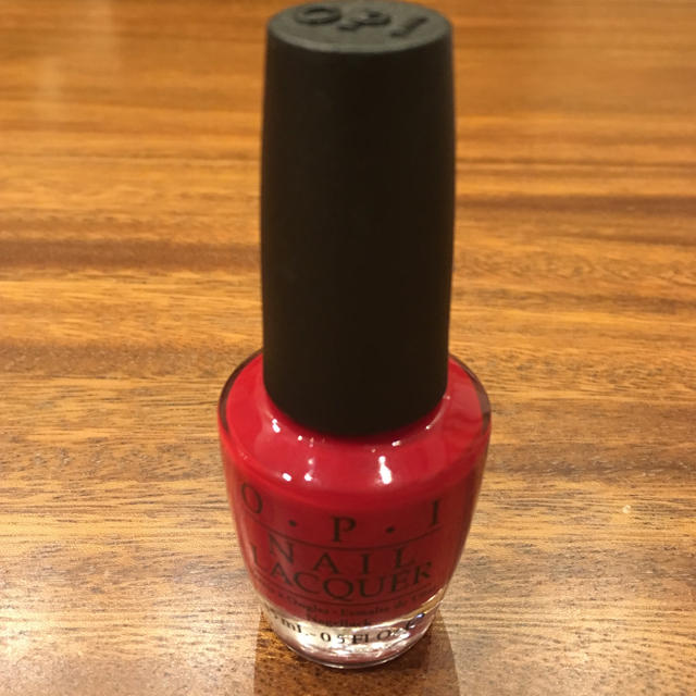 OPI(オーピーアイ)のOPI ネイルラッカー ビッグアップルレッド 15ml コスメ/美容のネイル(マニキュア)の商品写真