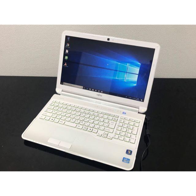 比較的美品・富士通 A4 Win10 Core i3 4GB SSD240GB