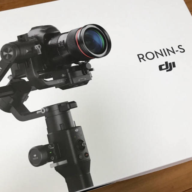 新品 開封のみ 未使用☆ ronin s ローニンS スタビライザー スマホ/家電/カメラのカメラ(その他)の商品写真