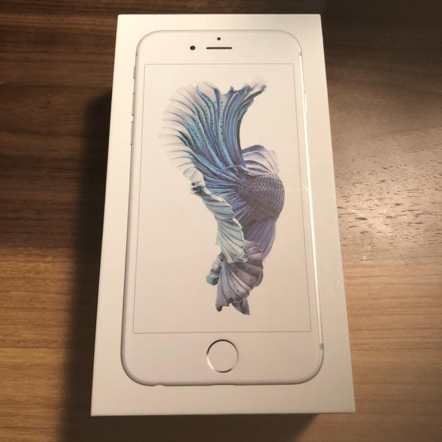 Apple(アップル)のiPhone 6S 64GB 新品同様品 スマホ/家電/カメラのスマートフォン/携帯電話(スマートフォン本体)の商品写真