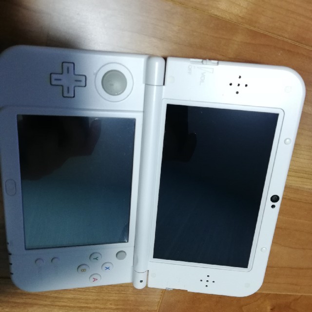 new3DSll 本体　タッチペン付き 1