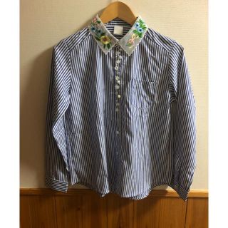 リベットアンドサージ(rivet & surge)の新品 rivet & surge 花レース衿 メニーボタンストライプシャツ(シャツ/ブラウス(長袖/七分))