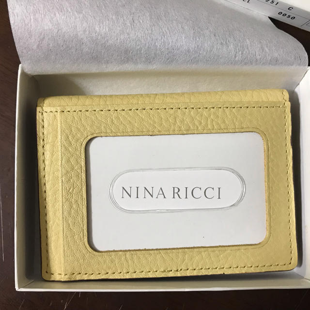 NINA RICCI(ニナリッチ)のニナリッチ パスケース レディースのファッション小物(名刺入れ/定期入れ)の商品写真