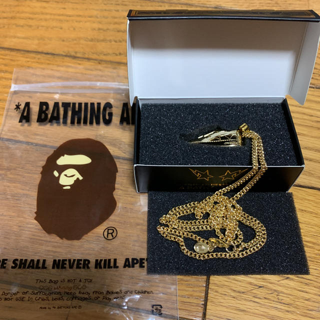 A BATHING APE(アベイシングエイプ)のアベイシングエイプ  ノベルティ ベイプスタネックレス 非売品 メンズのアクセサリー(ネックレス)の商品写真