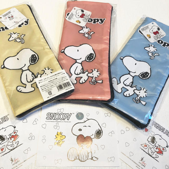 SNOOPY(スヌーピー)のトートバックセット♡新品タグ付き☆ レディースのバッグ(トートバッグ)の商品写真